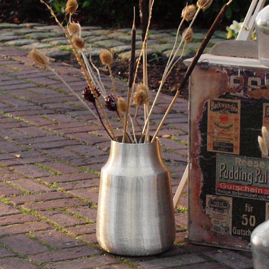 Bodenvase aus Metall für Hochzeit mieten