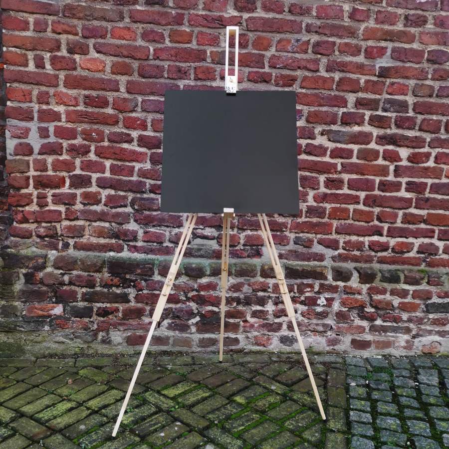 Staffelei mit Tafel