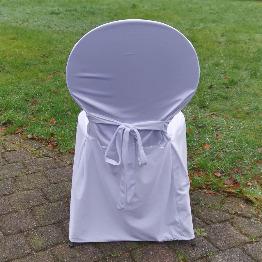 Stuhlhusse mit Schleife